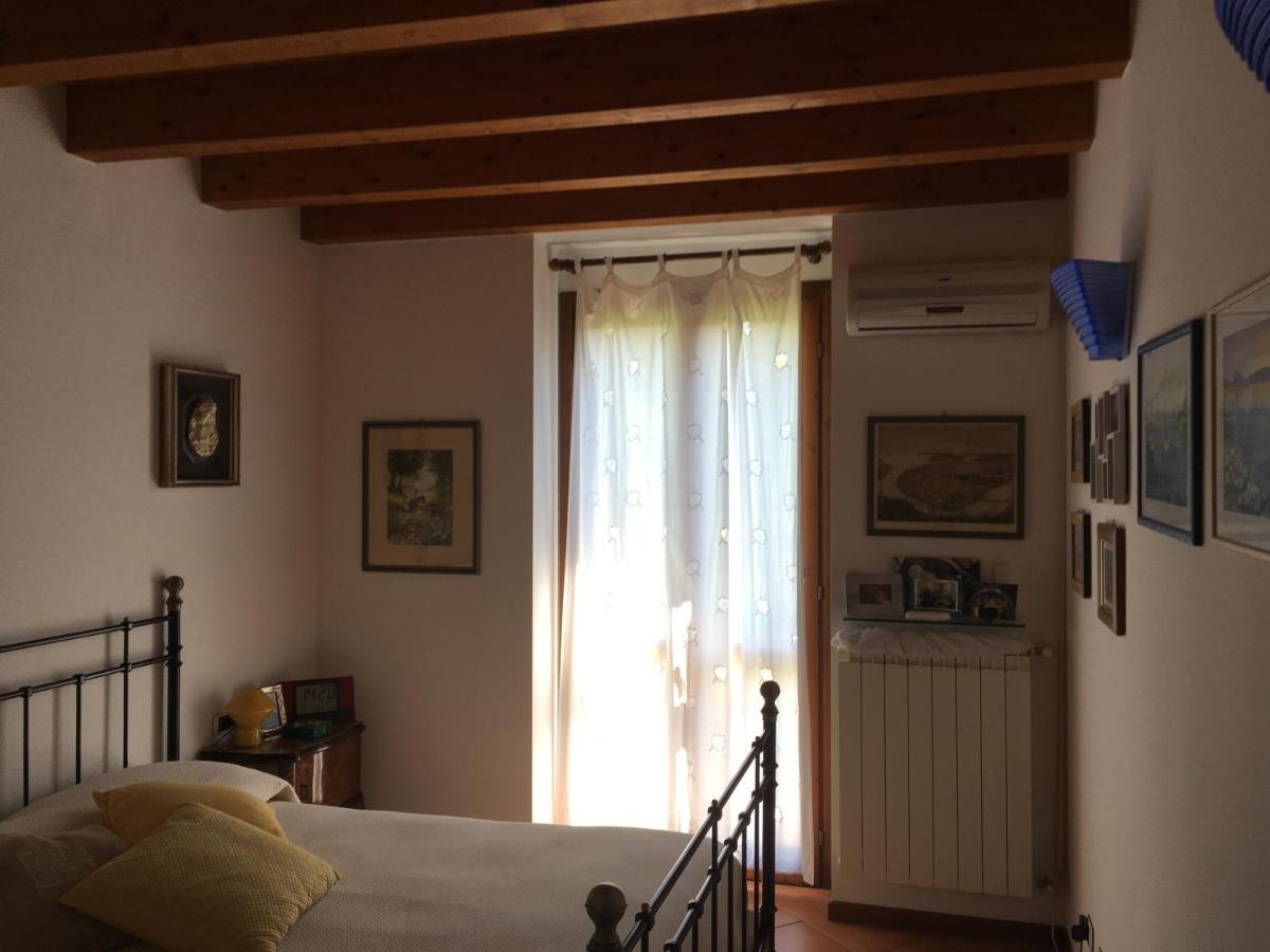 Appartamento Luisa Al Lago D'Iseo Паратико Екстериор снимка