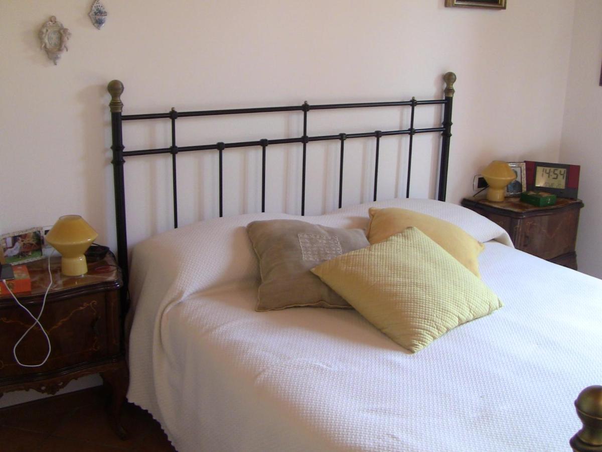 Appartamento Luisa Al Lago D'Iseo Паратико Екстериор снимка
